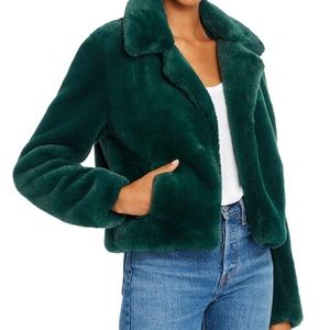 Blank NYC
Women's Green Cropped Faux Fur Jacket